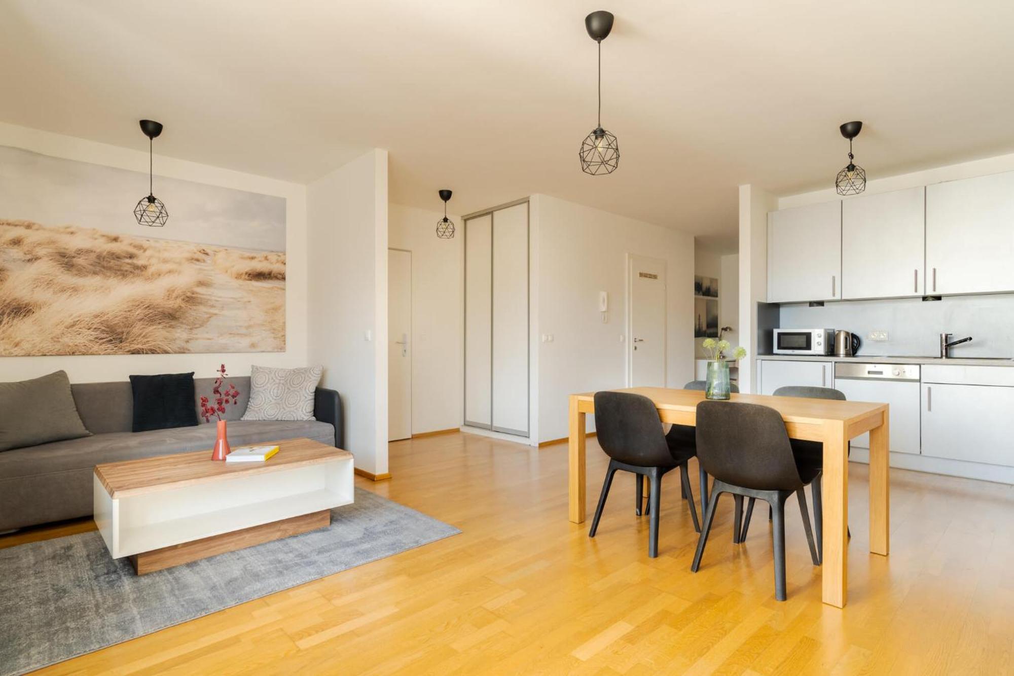 Business & Family Ambiente Apartments Pozsony Kültér fotó