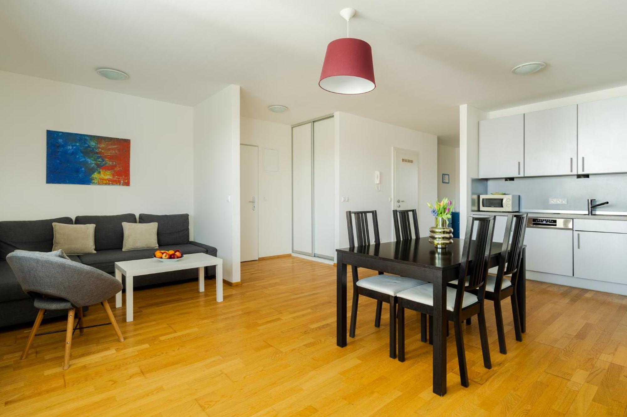 Business & Family Ambiente Apartments Pozsony Kültér fotó