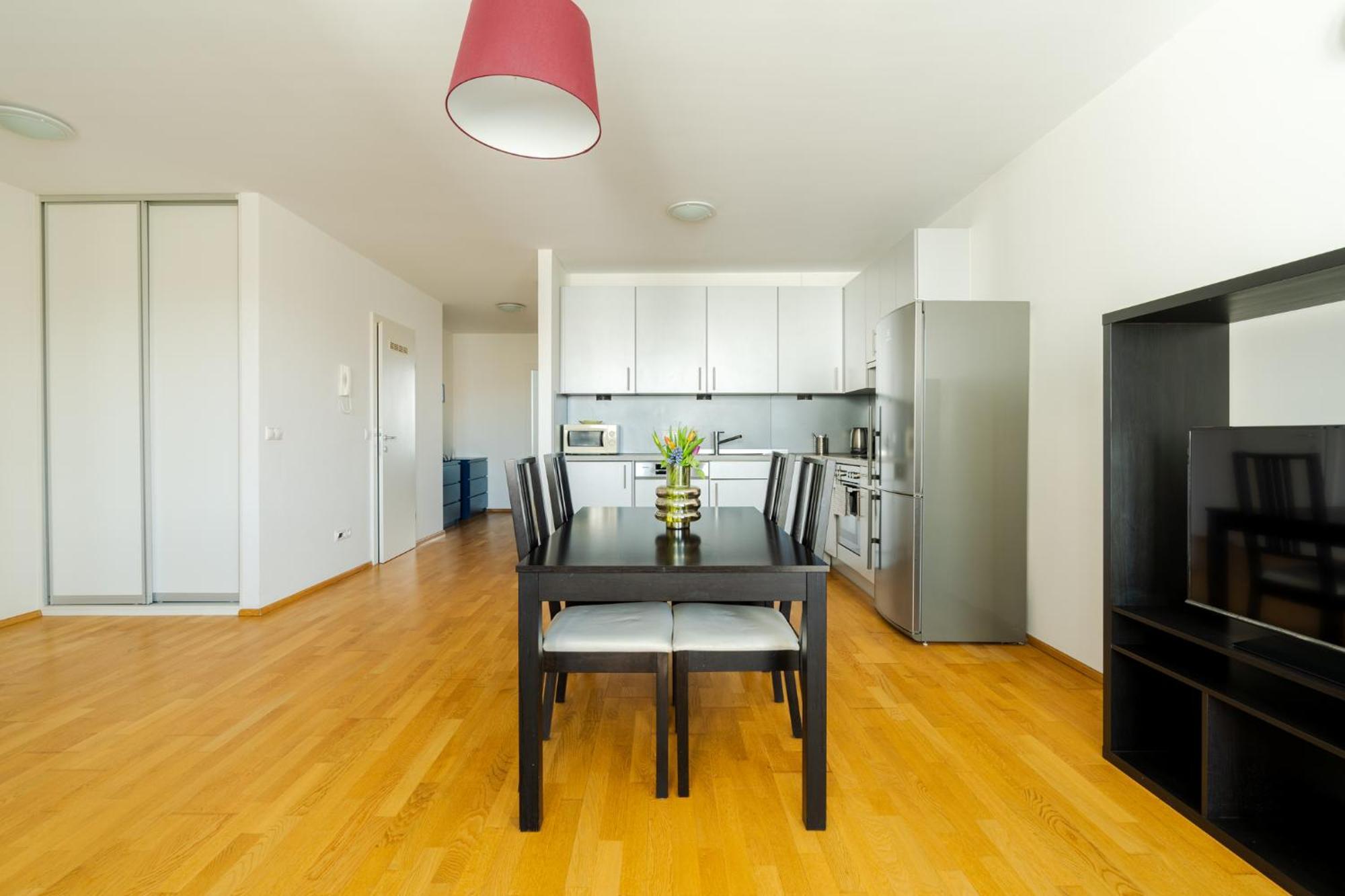 Business & Family Ambiente Apartments Pozsony Kültér fotó