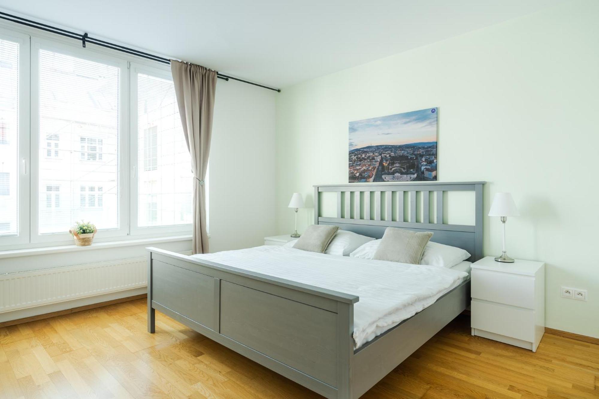 Business & Family Ambiente Apartments Pozsony Kültér fotó