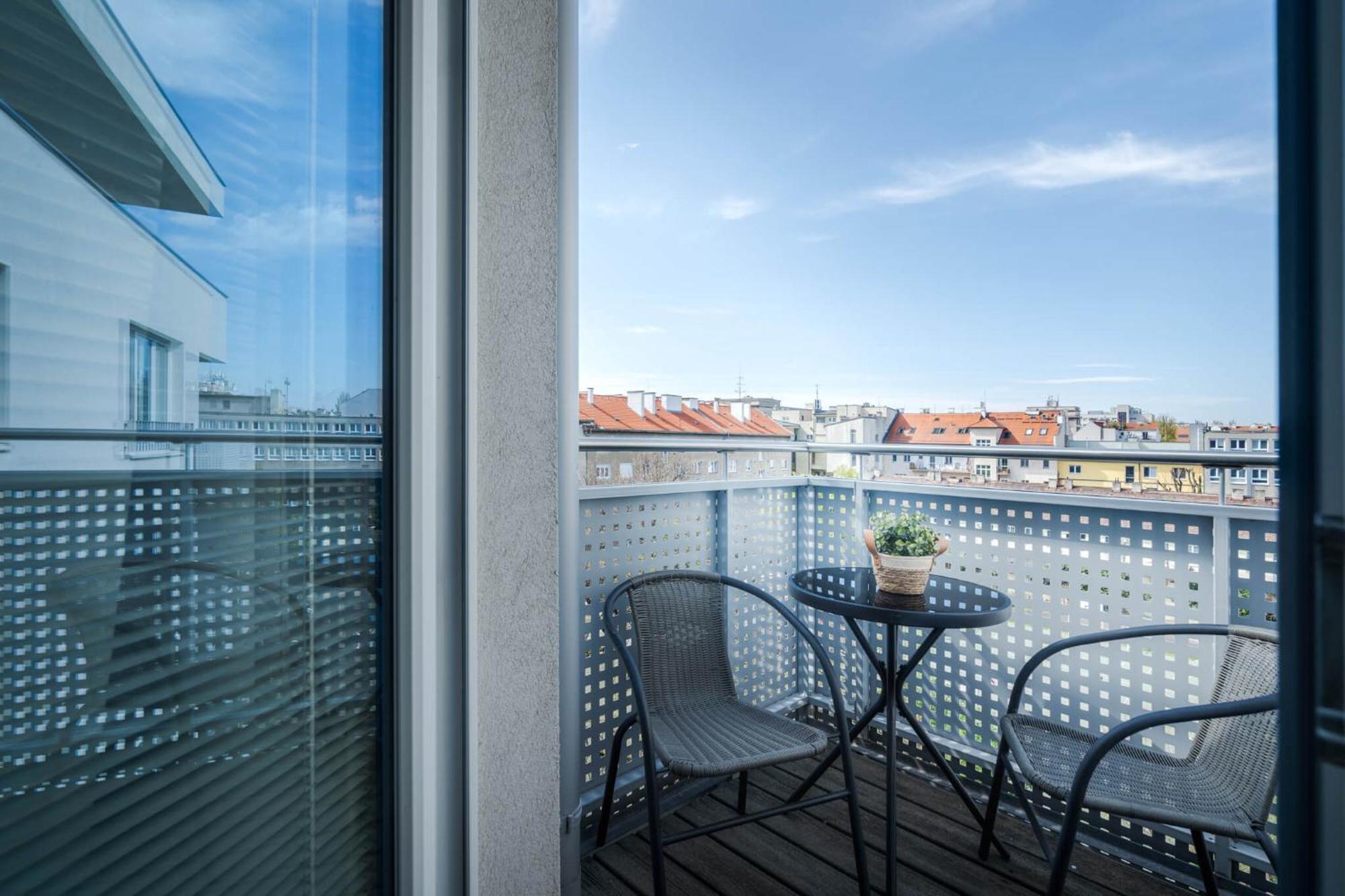 Business & Family Ambiente Apartments Pozsony Kültér fotó