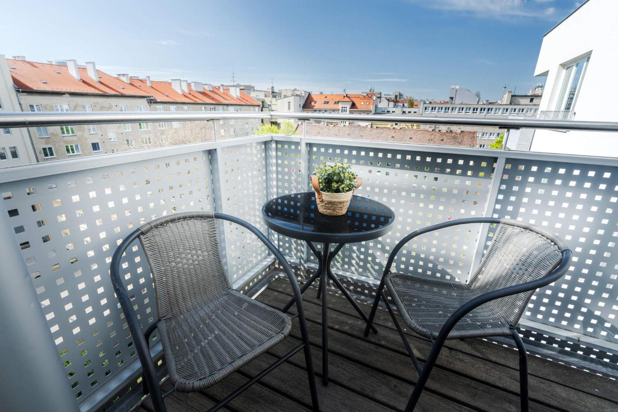 Business & Family Ambiente Apartments Pozsony Kültér fotó